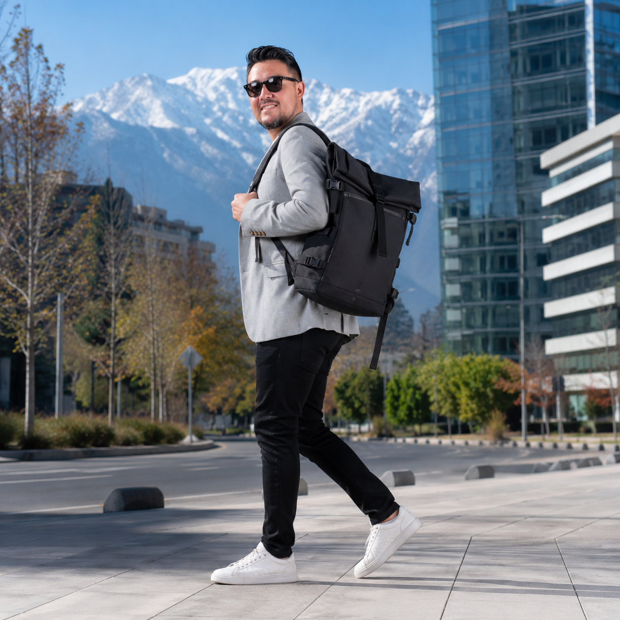 Mochila Roll Top Premium Negra